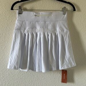 Werena Women’s Mini Sporty Pleated Skort Small NWT White Preppy Tennis elastic